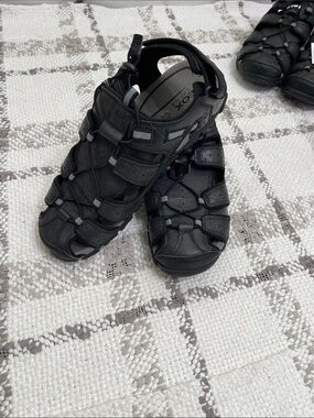 Geox Men’s Closed - Toe Sandals